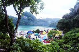 Paket Wisata Bromo Malang Pulau Sempu 3 Hari 2 Malam